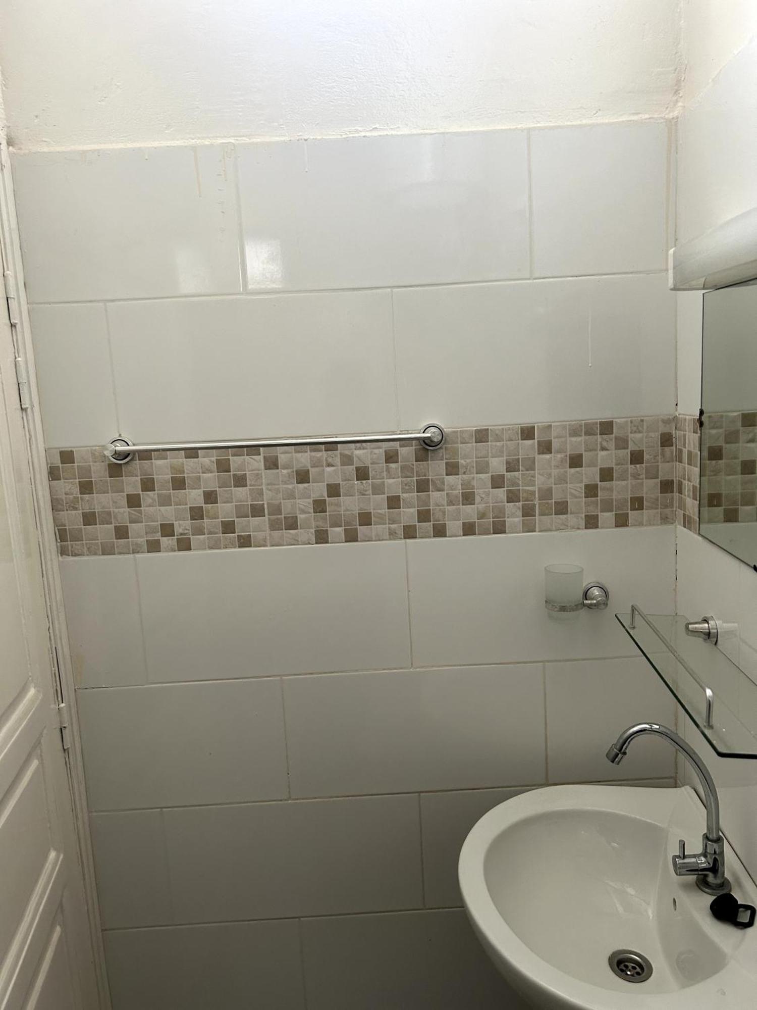 Chambre Spacieuse Avec Balcon - Salle De Bain Exterieure Privee & Breakfast Saint-Louis Exterior photo